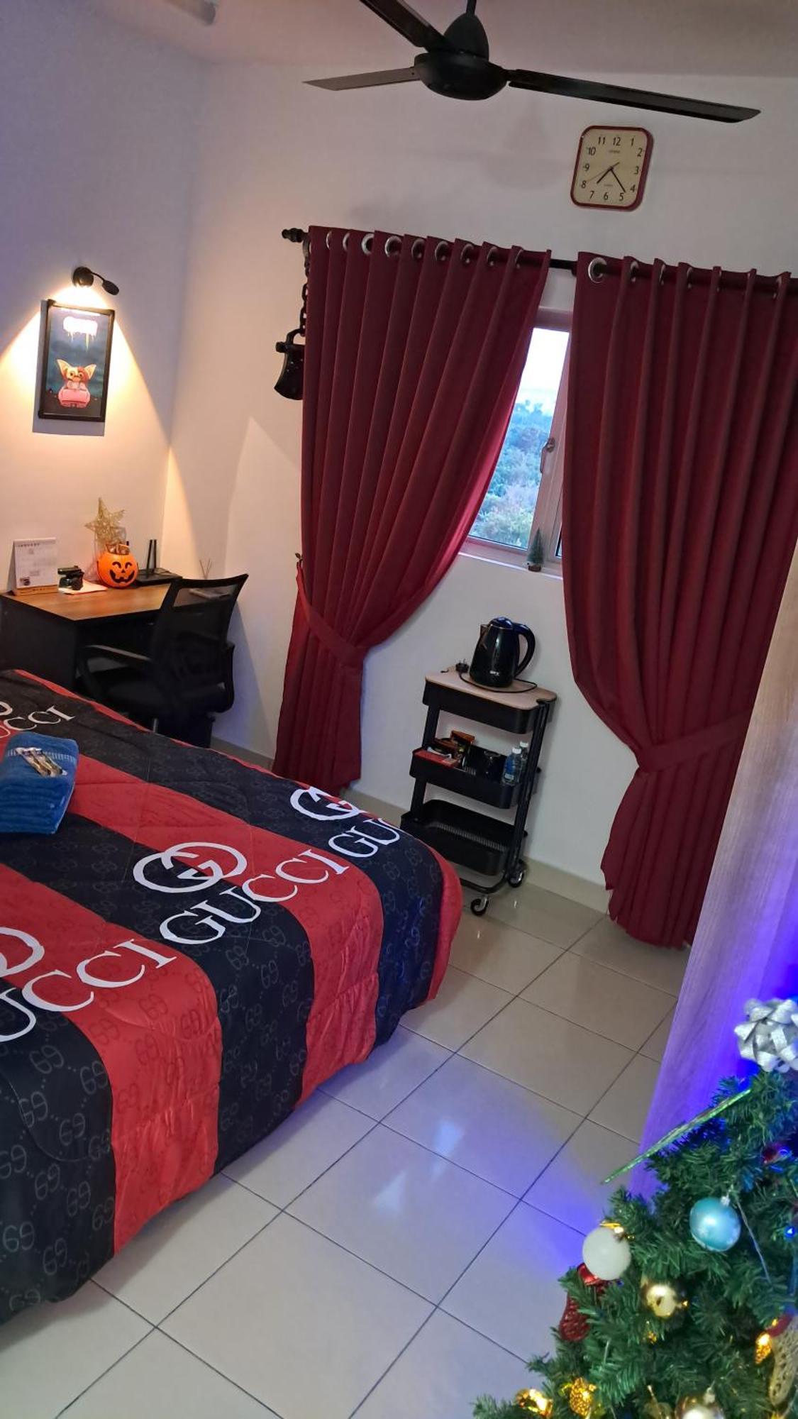 The Red Room Alanis Residence Sepang Dış mekan fotoğraf